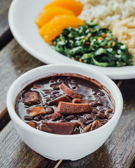 MENÚ FEIJOADA VEGANA